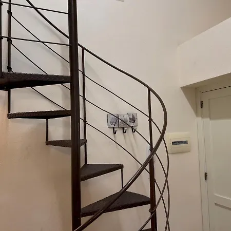 Minerva 10 Steps From Piazza Civica Apartament