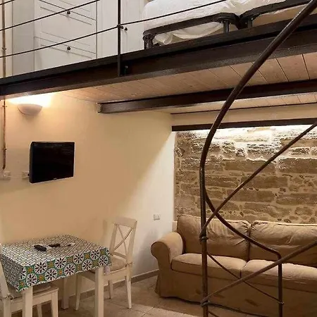 Minerva 10 Steps From Piazza Civica Apartament Alghero