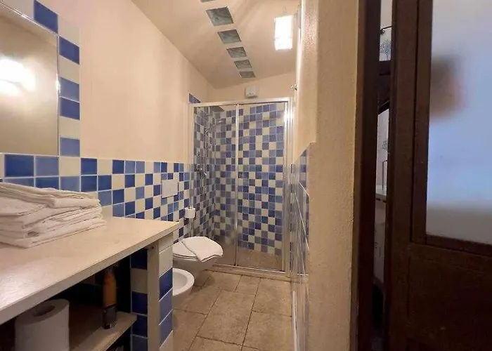 Minerva: 10 Steps From Piazza Civica *